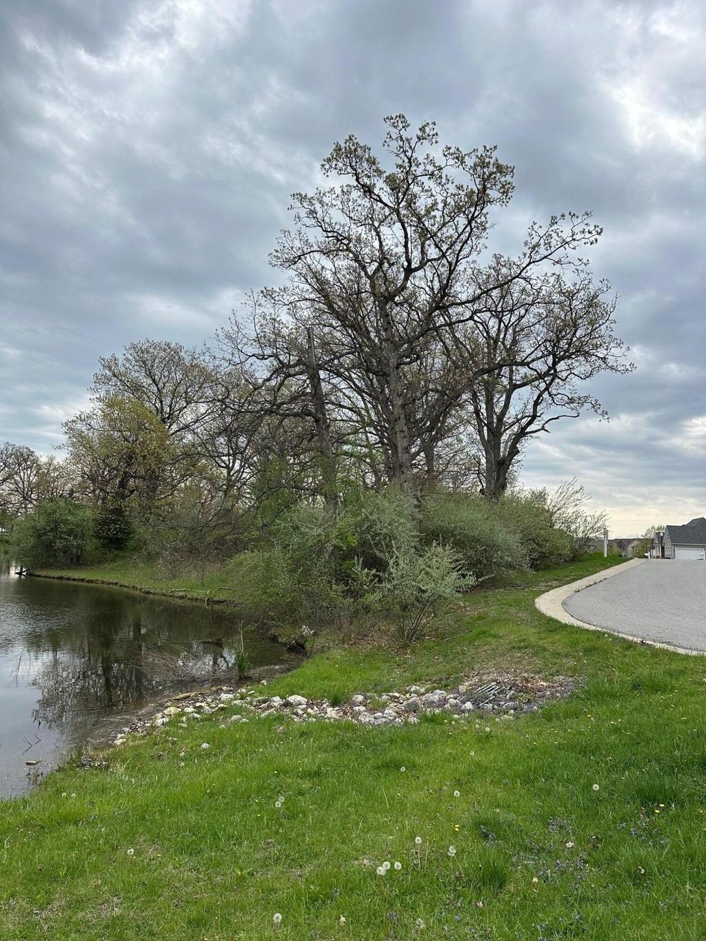 Photo of 778 Ronny Court, Crown Point, IN 46307 (MLS # 835429)