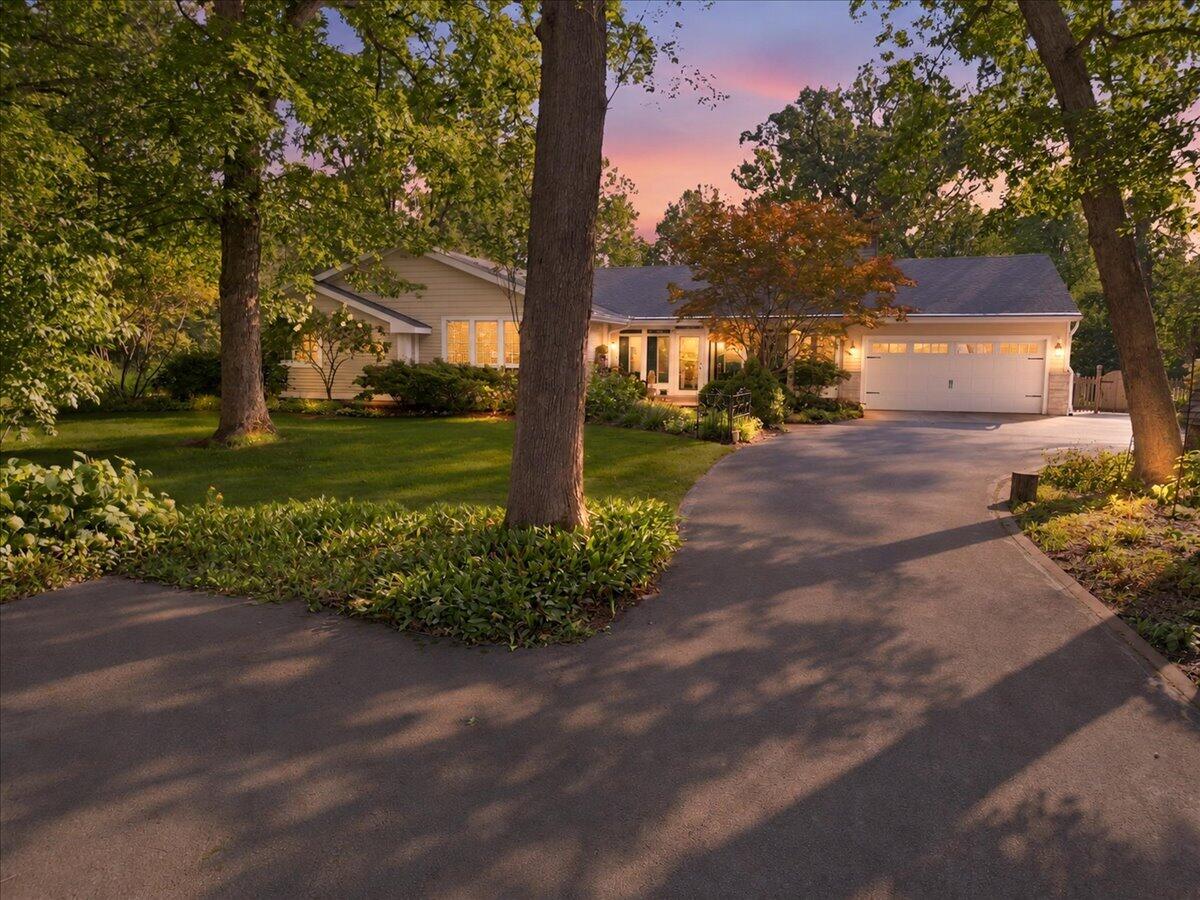8811 Ainsworth Road