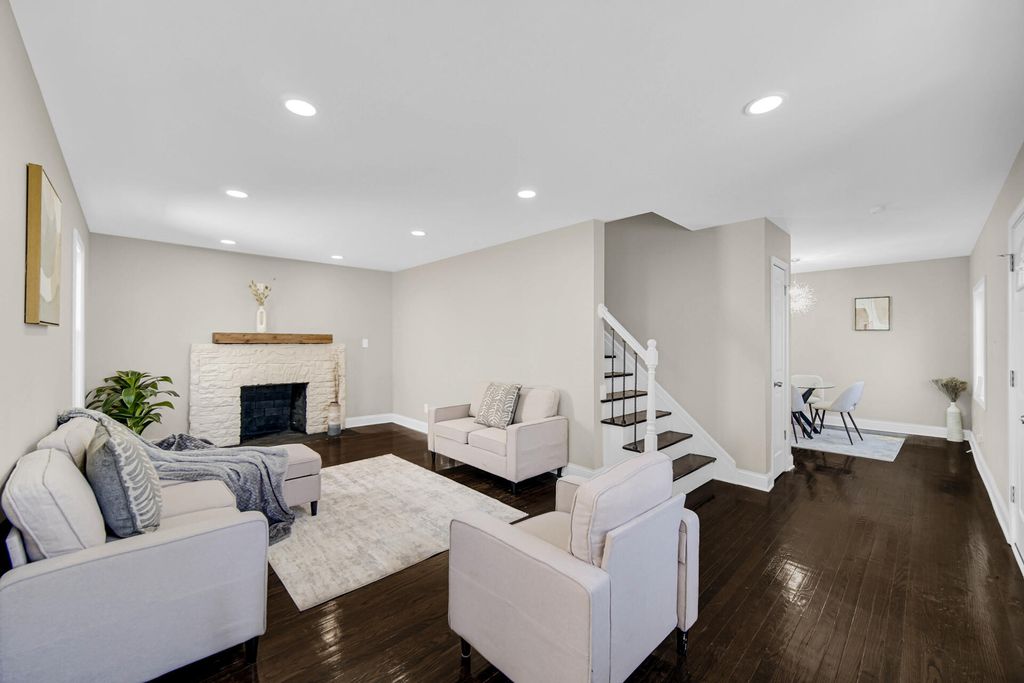 Photo of 357 Taft Place, Gary, IN 46404 (MLS # 835461)