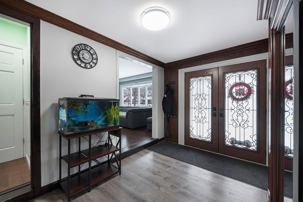 Photo of 7624 Forest Avenue, Munster, IN 46321 (MLS # 831428)