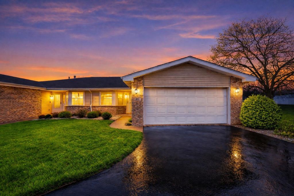 Photo of 411 Pine Ridge Circle, Lowell, IN 46356 (MLS # 835115)