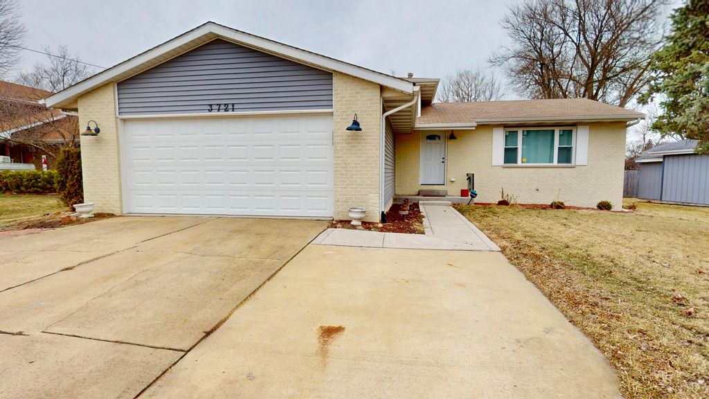 Photo of 3721 Wirth Road, Highland, IN 46322 (MLS # 834771)