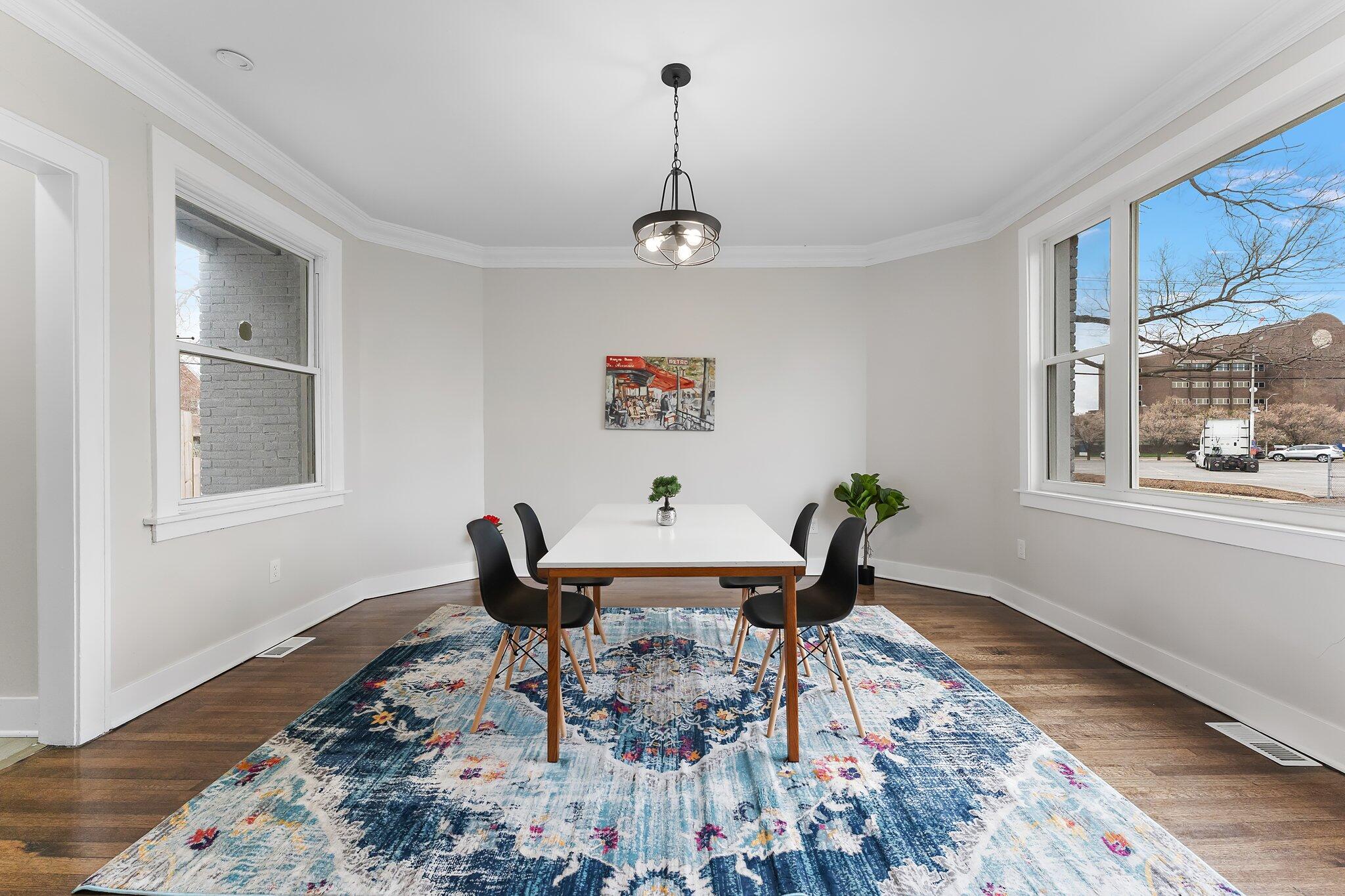 Gary, Indiana 46402, United States, 4 Bedrooms Bedrooms, ,3 BathroomsBathrooms,Residential,Pending,111325