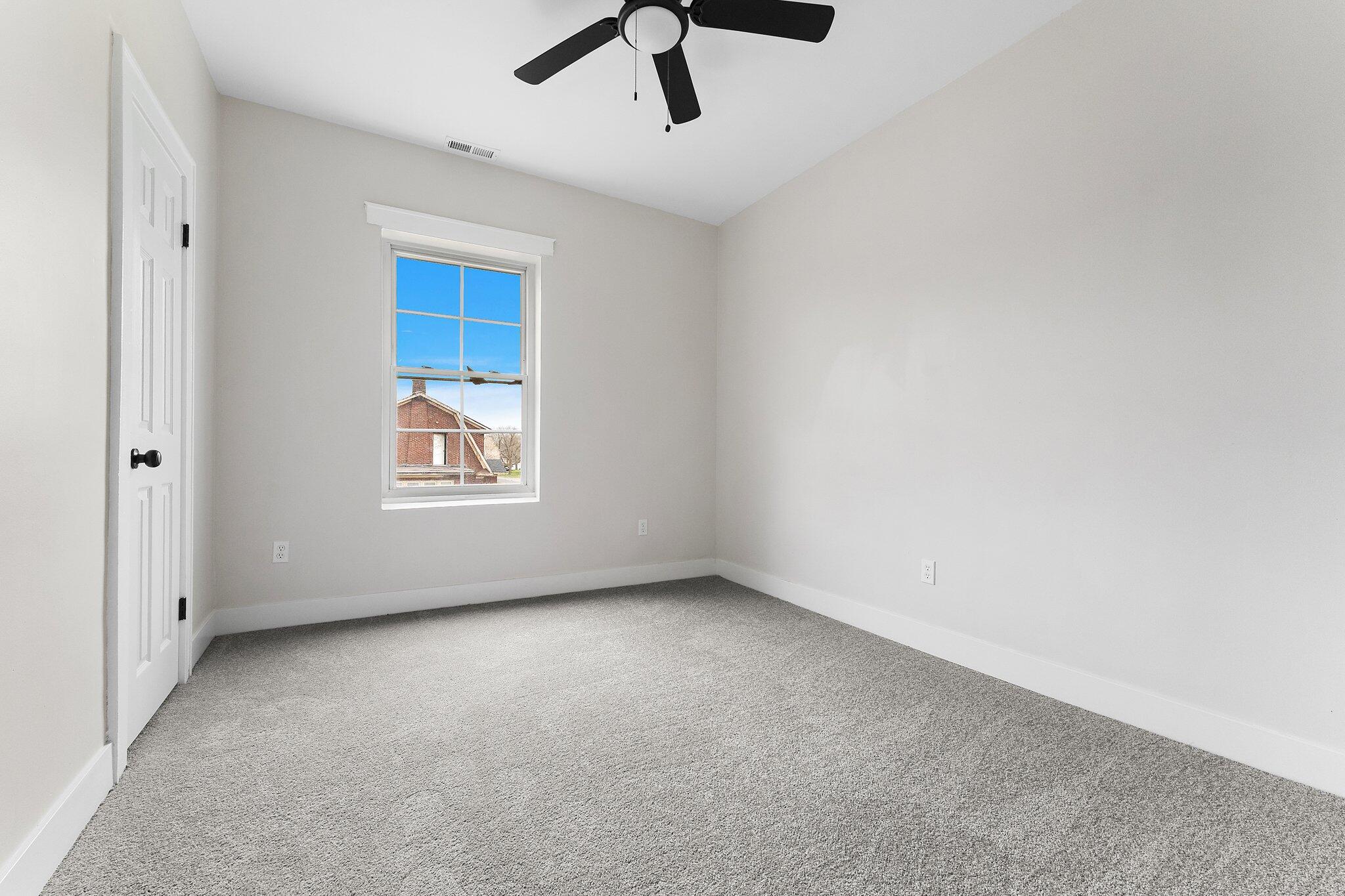 Gary, Indiana 46402, United States, 4 Bedrooms Bedrooms, ,3 BathroomsBathrooms,Residential,Pending,111325