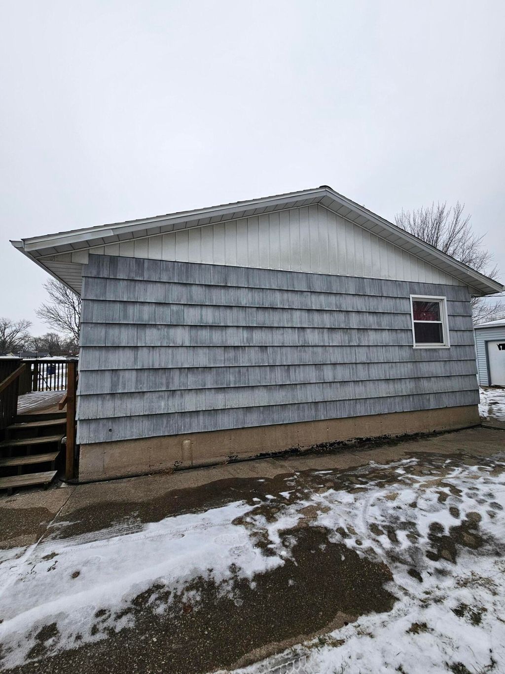 Photo of 309 Redpath Avenue, Michigan City, IN 46360 (MLS # 832378)