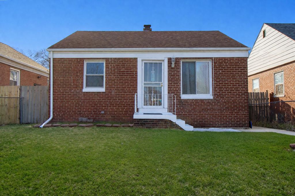 Photo of 5416 Birch Avenue, Hammond, IN 46320 (MLS # 836270)