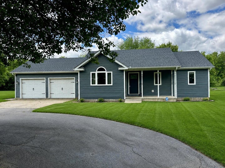 Photo 1 of 36 — 10852 N 100 E, Wheatfield, IN 46392