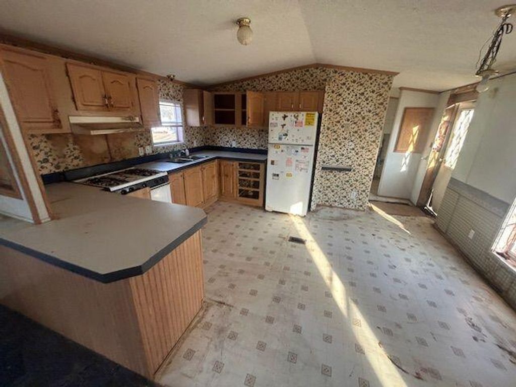 Photo of 13219 W 550 N, Medaryville, IN 47957 (MLS # 834719)