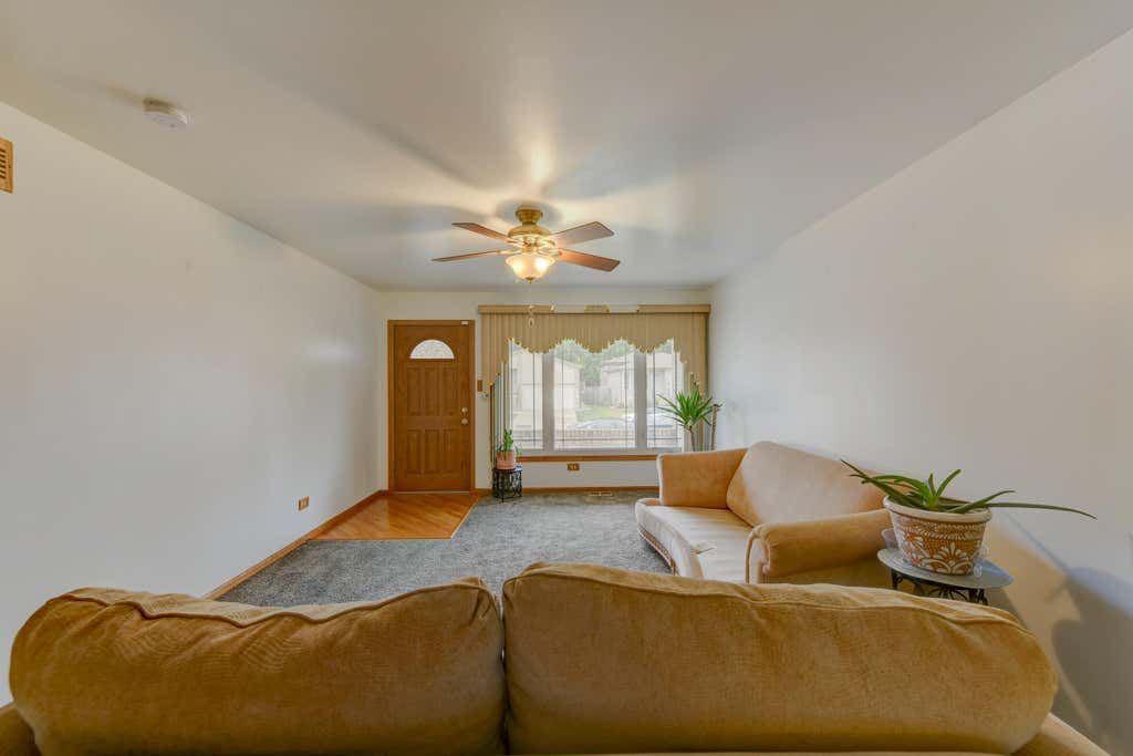 Photo of 388 Campbell Avenue, Calumet City, IL 60409 (MLS # 841373)