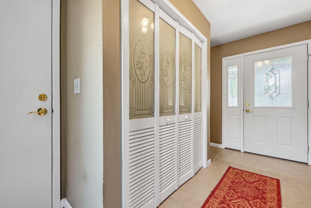 Photo of 2337 Four Seasons Parkway, Crown Point, IN 46307 (MLS # 841120)
