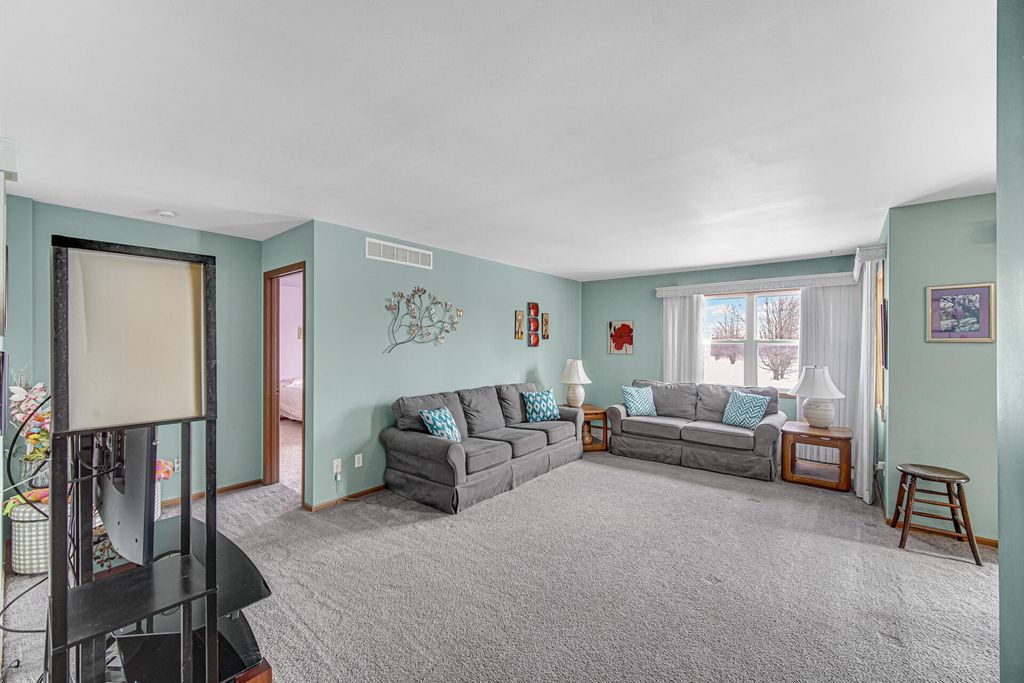 Photo of 8613 Van Buren Street, Merrillville, IN 46410 (MLS # 833635)