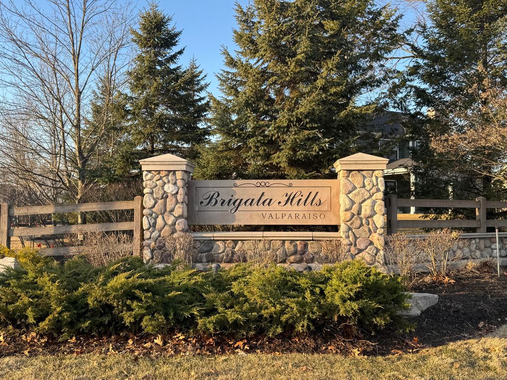 Photo of 4105 Brigata Drive, Valparaiso, IN 46385 (MLS # 836685)