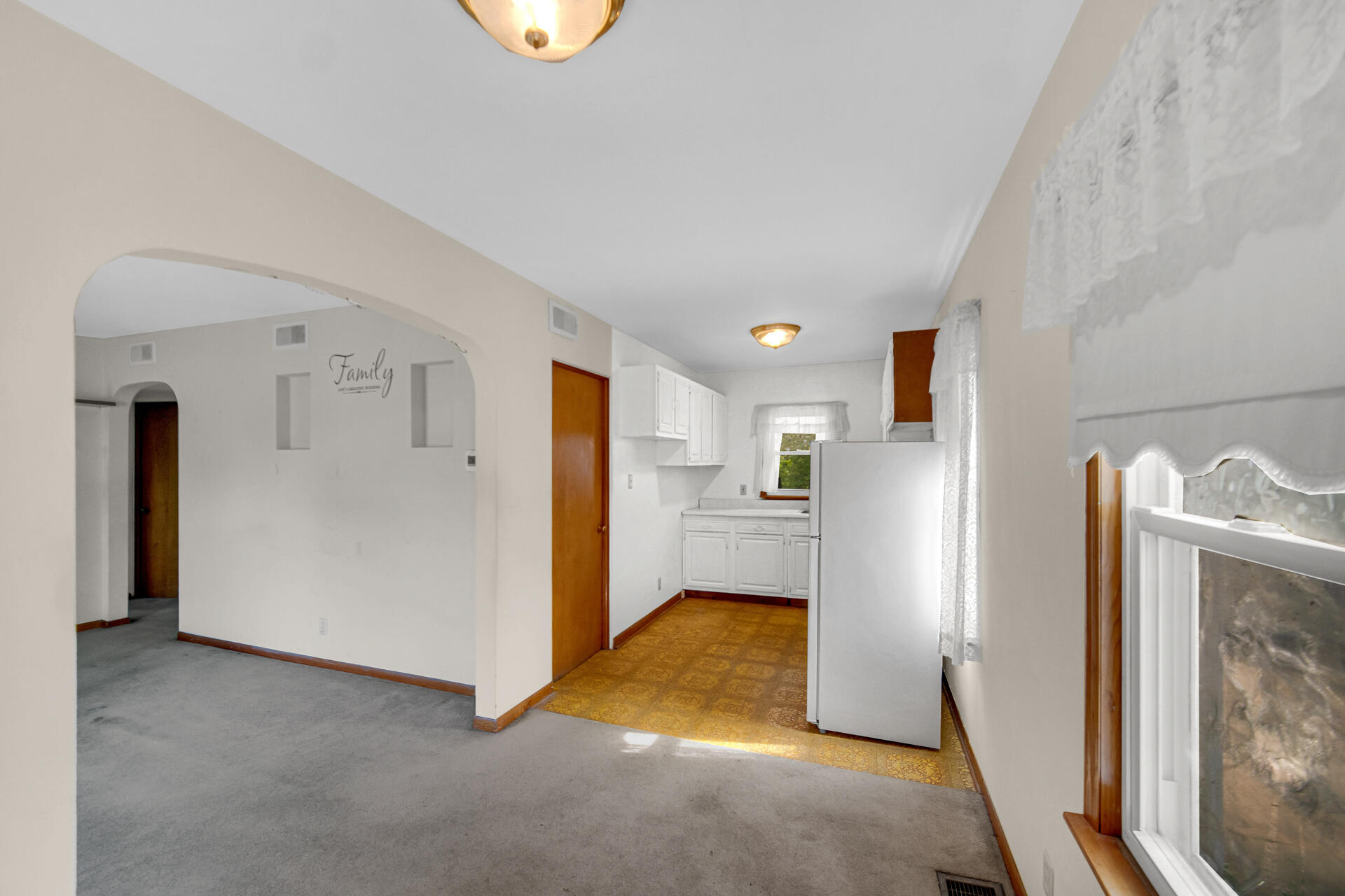 1020 Riverlane Drive