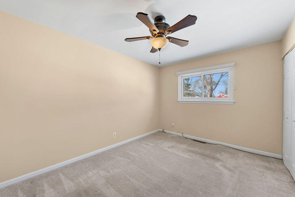 Crown Point, Indiana 46307, United States, 3 Bedrooms Bedrooms, ,2 BathroomsBathrooms,Residential,Pending,77306