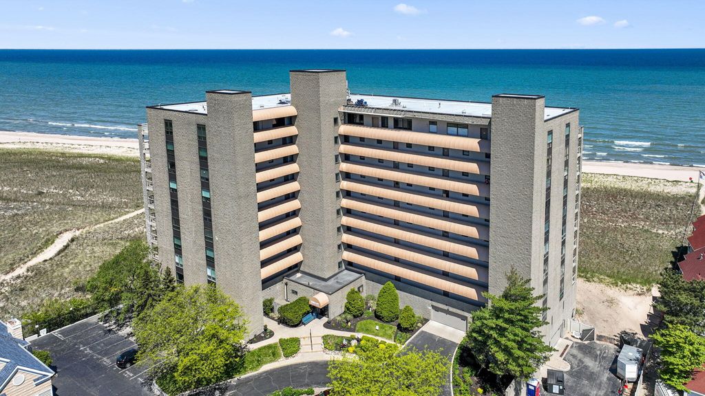 Photo of 100 Lake Shore Drive #806, Michigan City, IN 46360 (MLS # 839032)