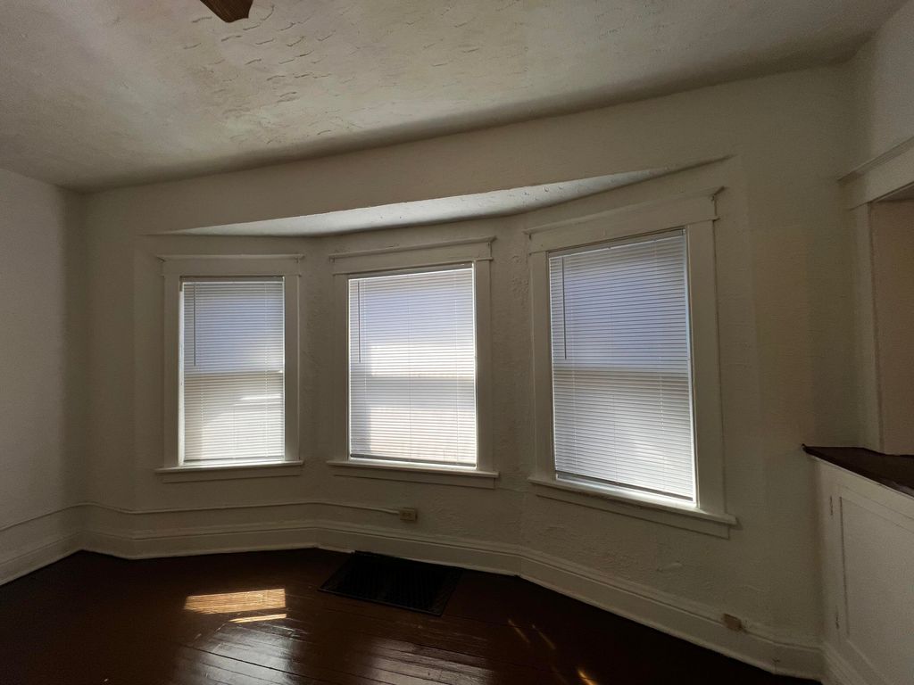 Photo of 543 Pennsylvania Street, Gary, IN 46402 (MLS # 836639)