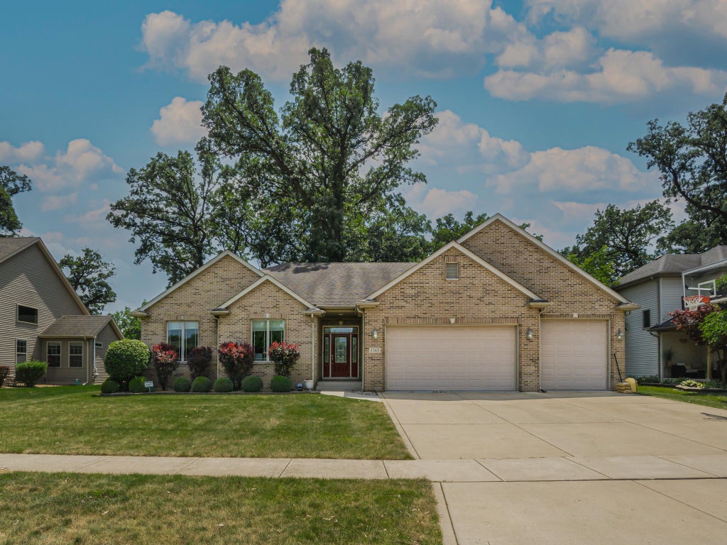 Photo of 5365 72nd Avenue, Schererville, IN 46375 (MLS # 842010)
