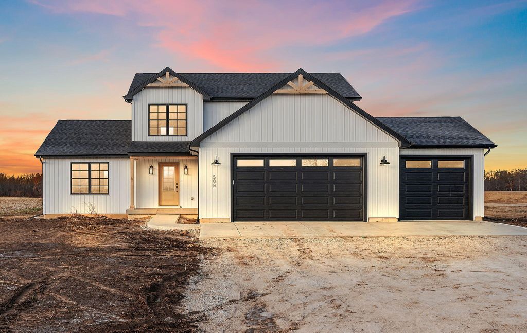 Photo of 52 E 780 N, Lake Village, IN 46349 (MLS # 835923)