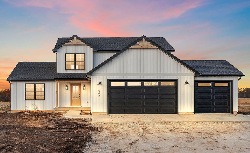 Photo of 52 E 780 N, Lake Village, IN 46349 (MLS # 835923)