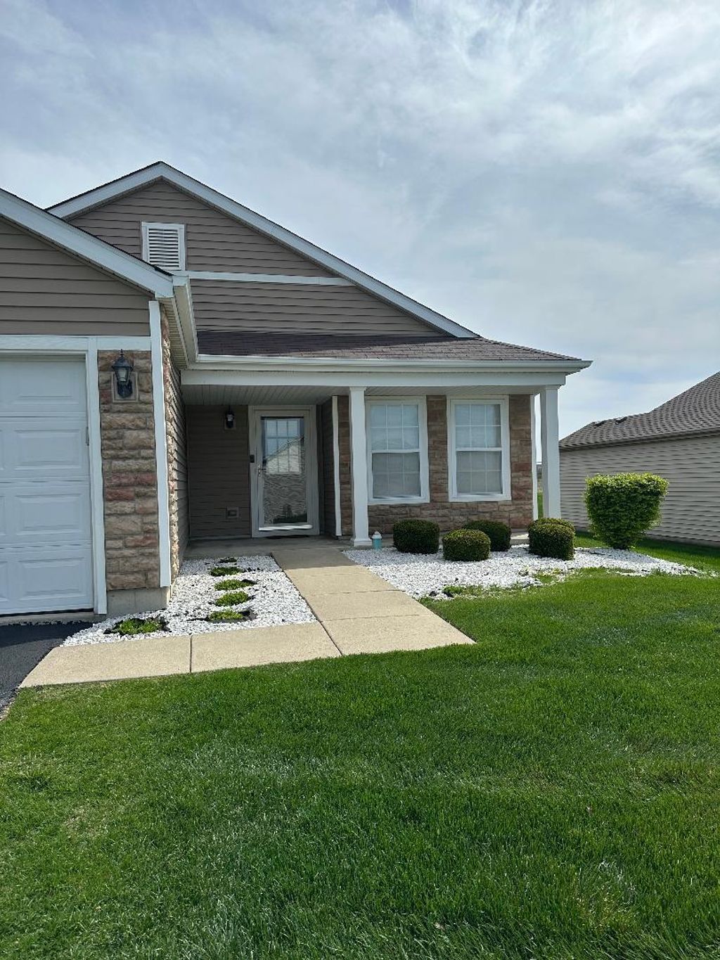 Photo of 13529 W 105th Place, Dyer, IN 46311 (MLS # 837094)