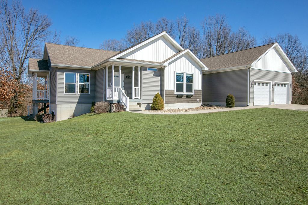 Photo of 6978 Fox Crossing, Knox, IN 46534 (MLS # 836387)