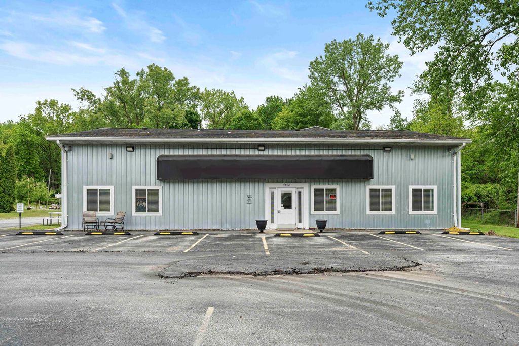 Photo of 6662 W Johnson Road, La Porte, IN 46350 (MLS # 836542)