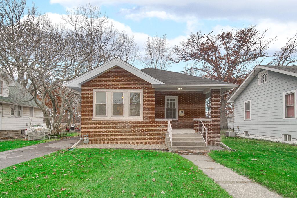 Photo of 523 W 3rd Street, Hobart, IN 46342 (MLS # 831300)