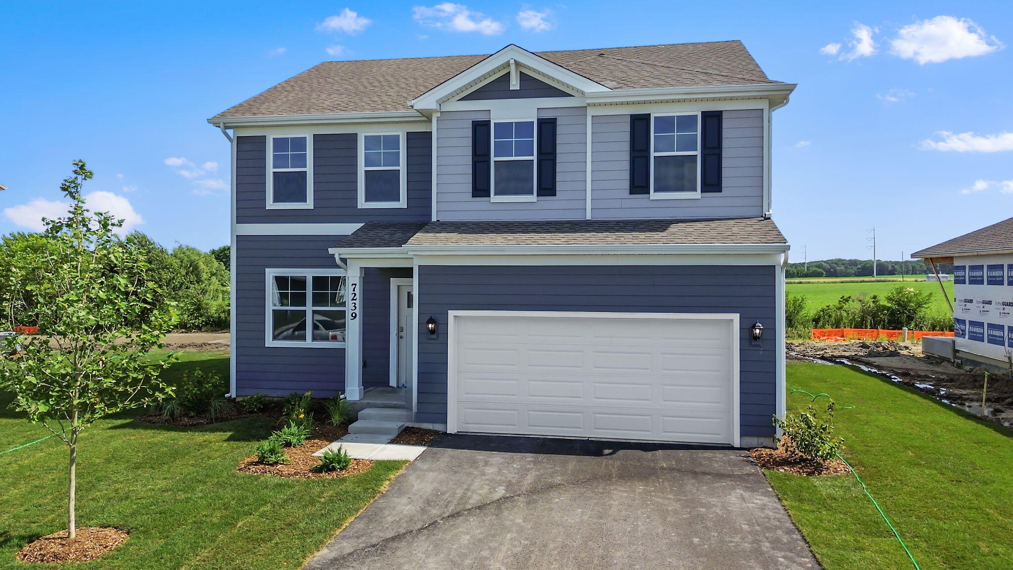 7239 W 107th Place