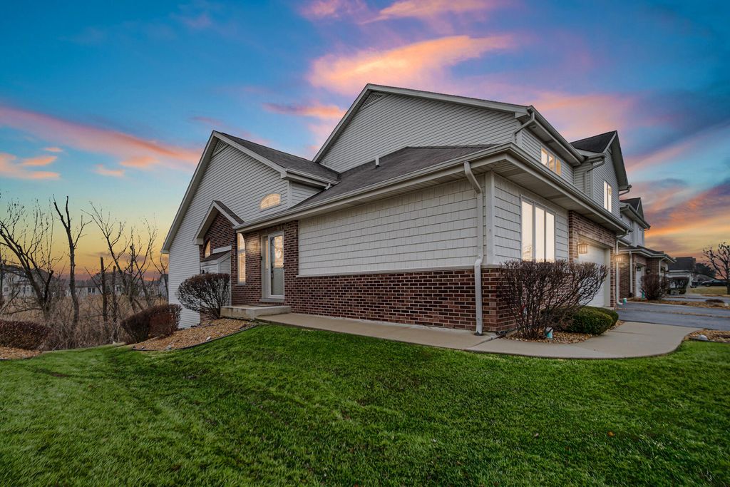 Photo of 9791 Gettler Street, Dyer, IN 46311 (MLS # 834527)