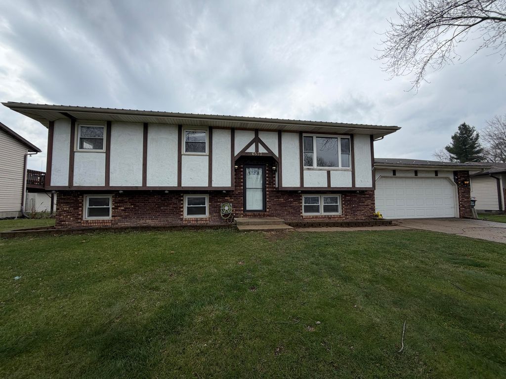 Photo of 6573 Beechwood Avenue, Portage, IN 46368 (MLS # 836498)