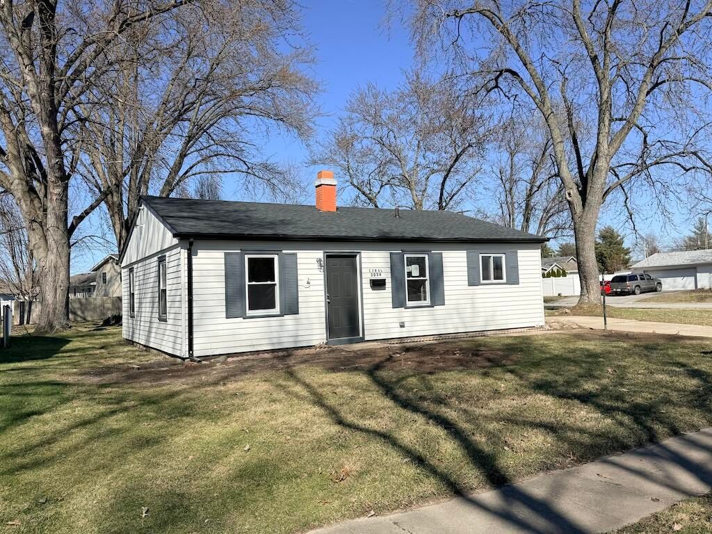 Photo of 3036 Coral Drive, Hobart, IN 46342 (MLS # 835155)