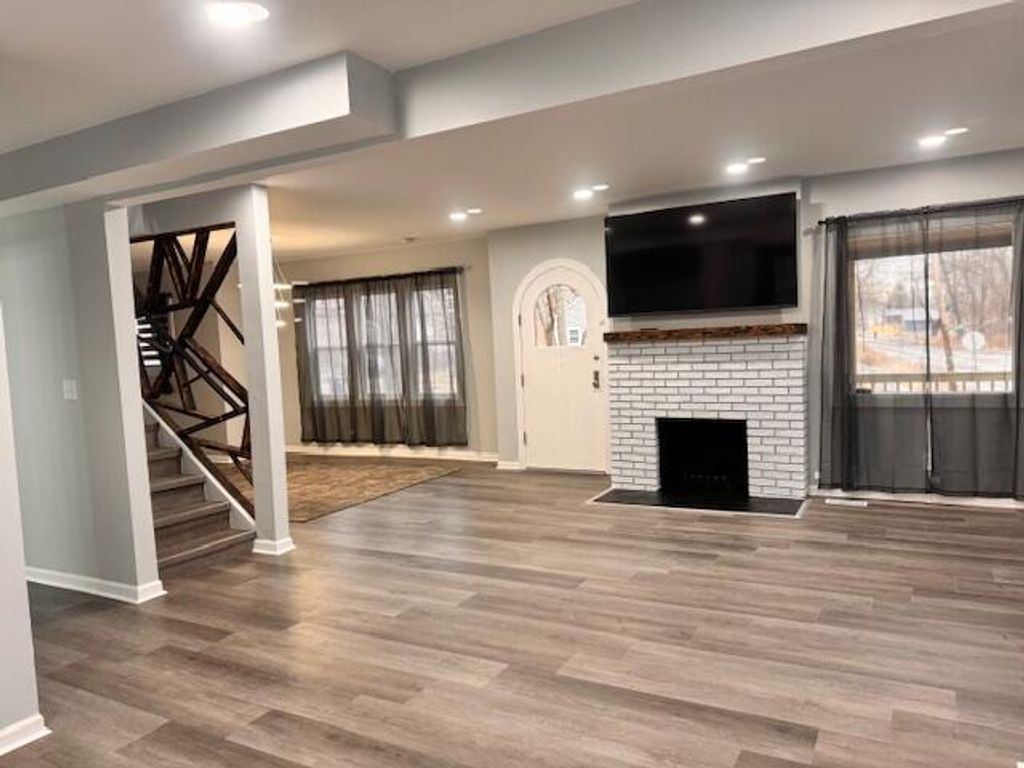 Photo of 940 Idaho Street, Gary, IN 46403 (MLS # 832637)