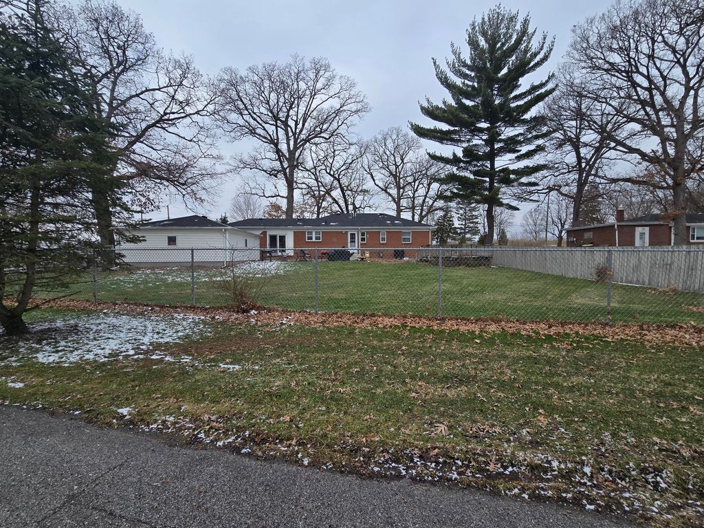 Photo of 5397 Cleveland Street, Merrillville, IN 46410 (MLS # 835718)