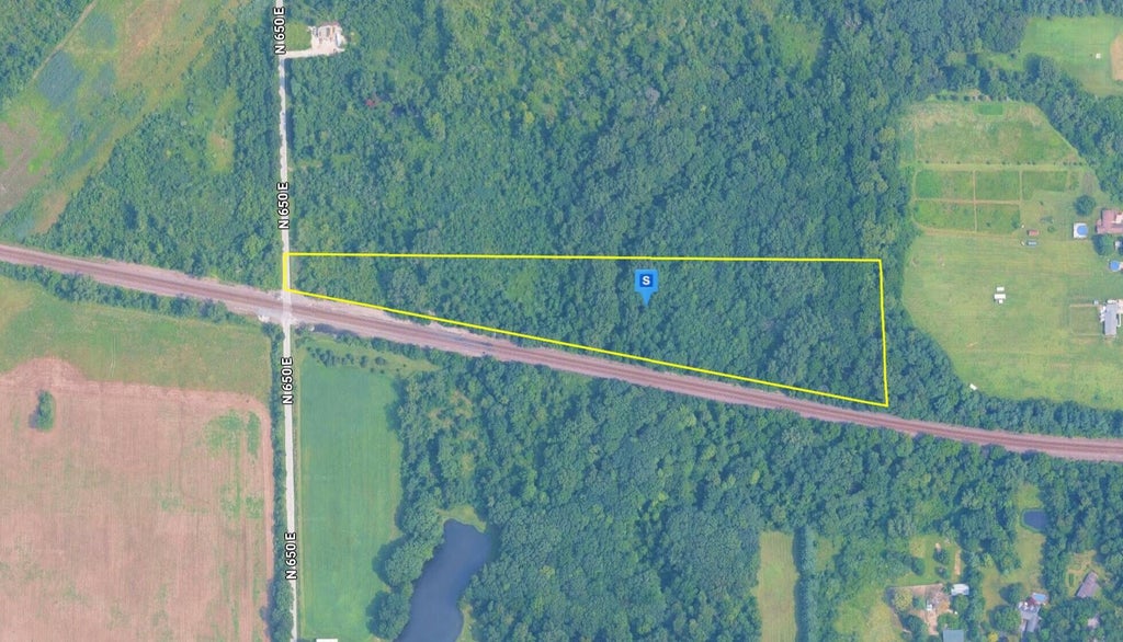 Photo of 1135 N 650 E, Westville, IN 46391 (MLS # 846939)
