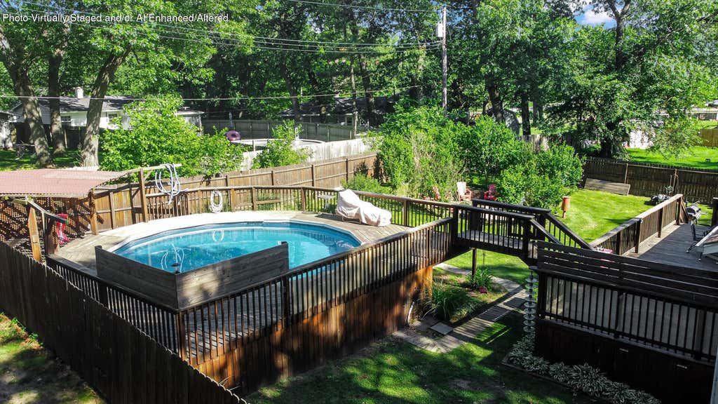 Photo of 3031 Huntington Street, Hobart, IN 46342 (MLS # 841022)