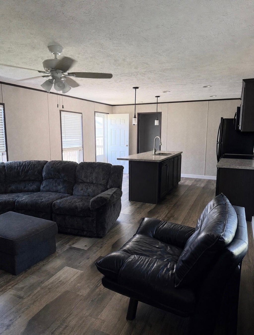 Photo of 262 Norwegian Avenue, Hobart, IN 46342 (MLS # 845806)