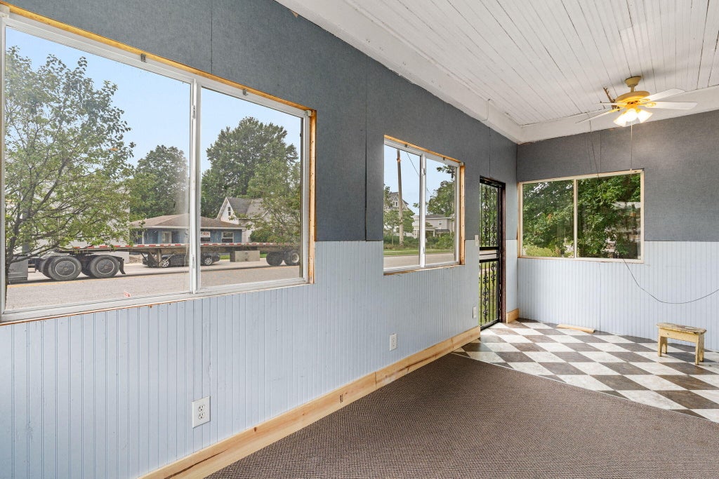 Photo of 507 Roosevelt Road, Walkerton, IN 46574 (MLS # 843642)