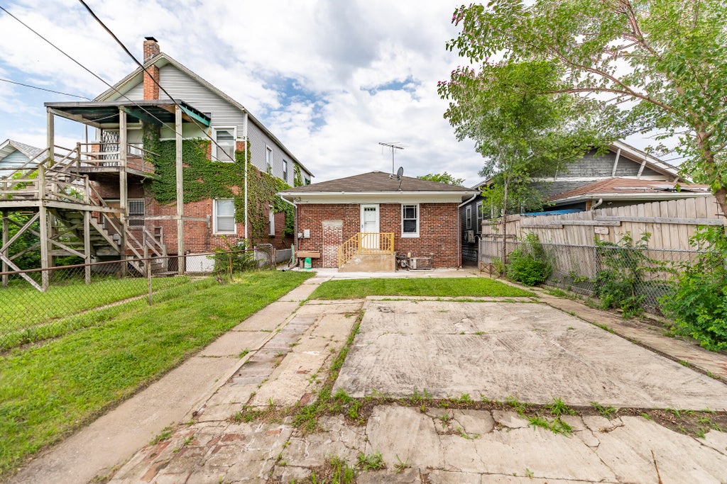 Photo of 405 Marshall Street, Gary, IN 46404 (MLS # 842254)