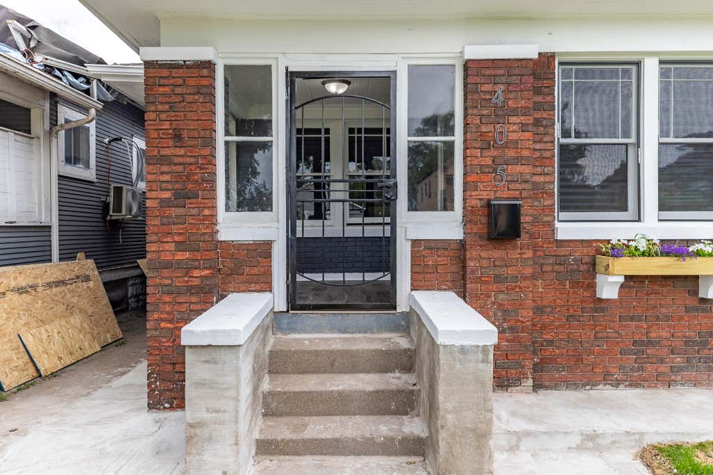 Photo of 405 Marshall Street, Gary, IN 46404 (MLS # 842254)