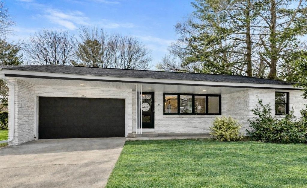 Photo of 3007 Maple Street, Michigan City, IN 46360 (MLS # 834535)