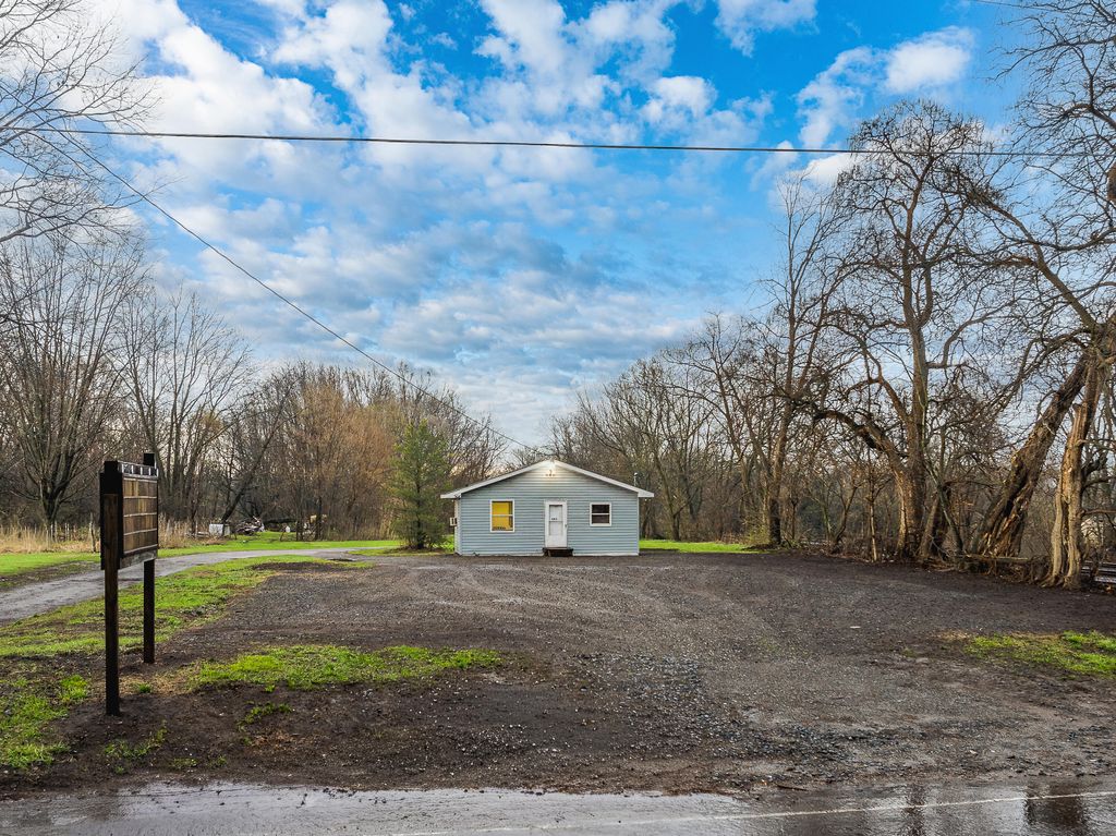 Photo of 3395 S State Rd 104, La Porte, IN 46350 (MLS # 836460)