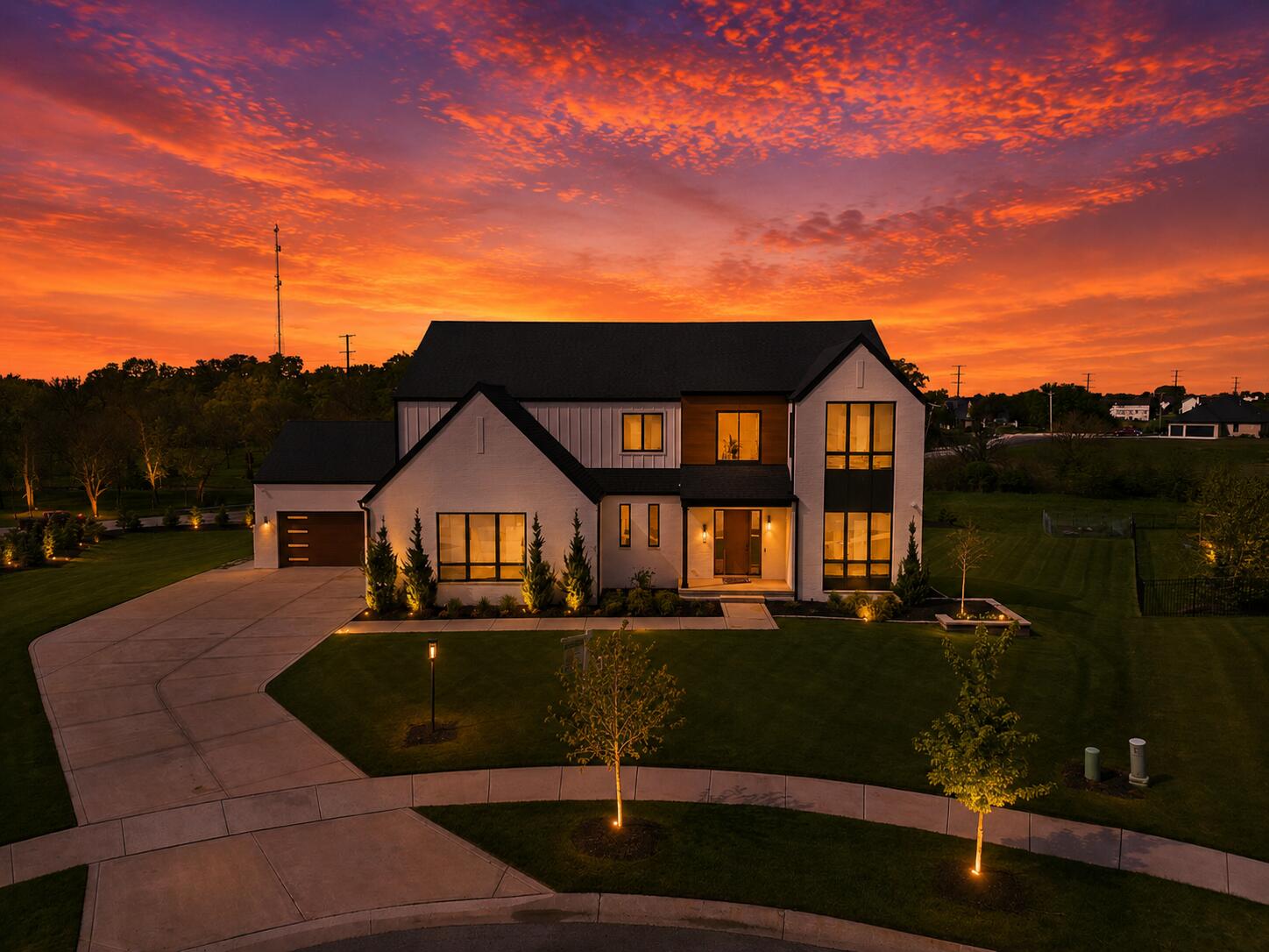 10092 Tall Grass Trail