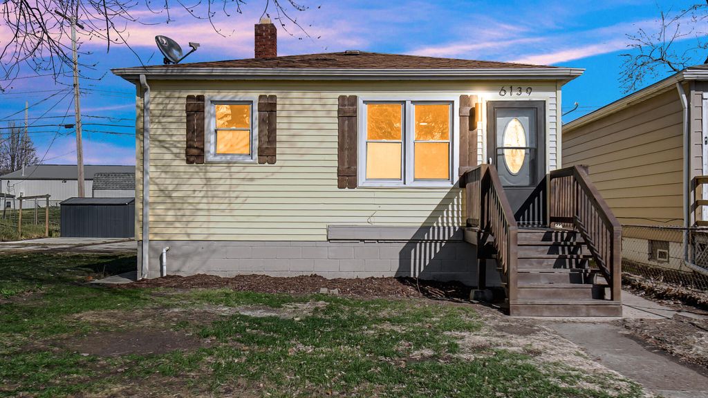 Photo of 6139 Marshall Avenue, Hammond, IN 46323 (MLS # 836264)