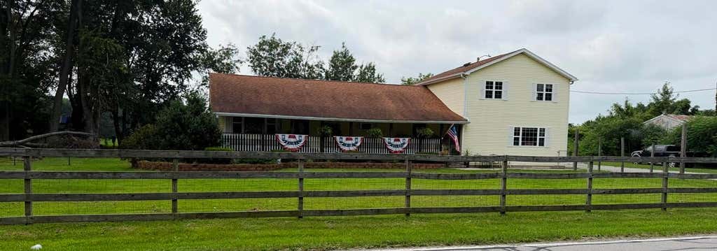 Photo of 3635 N Indiana 23, Grovertown, IN 46531 (MLS # 843785)