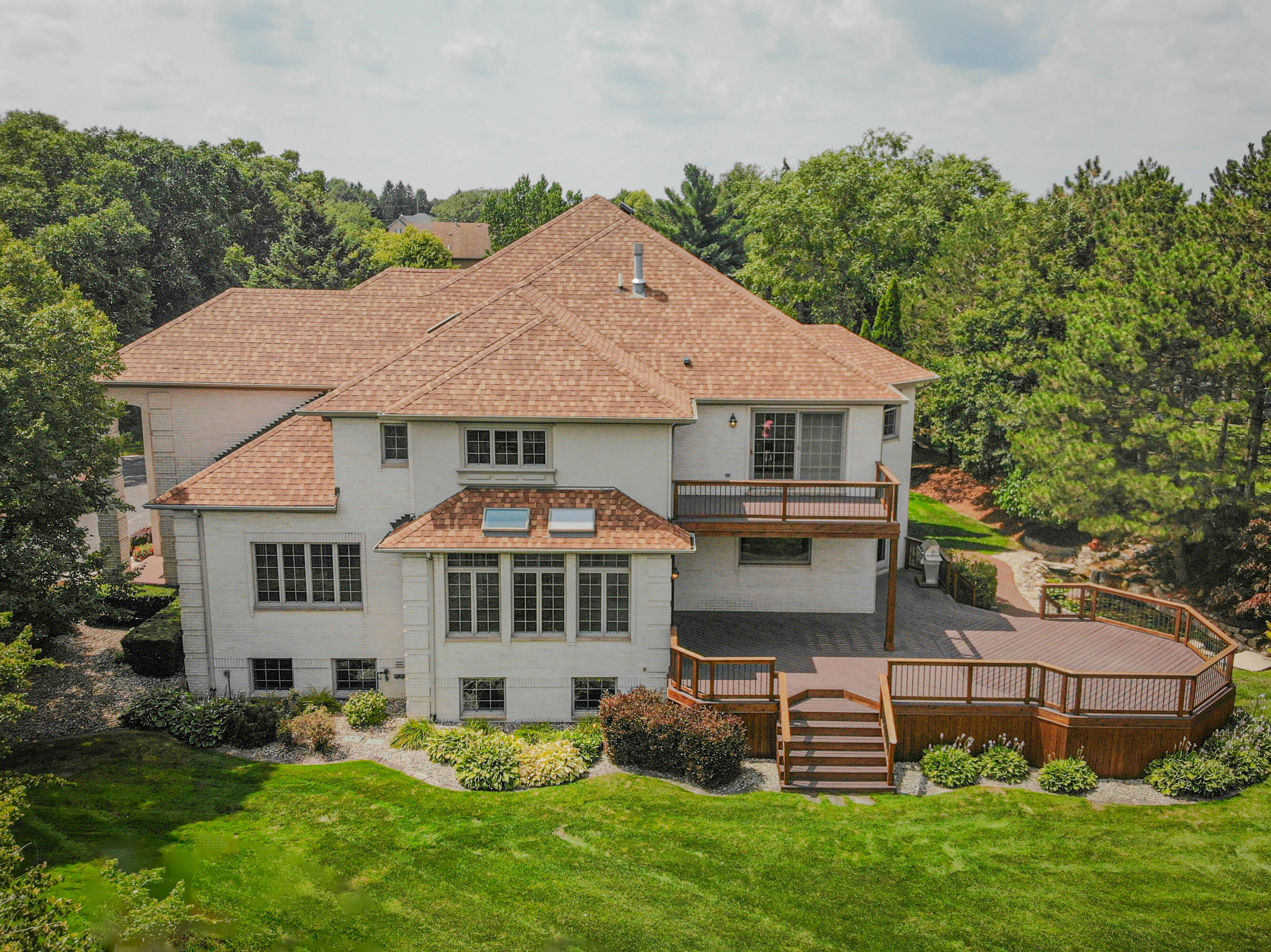 Munster, Indiana, 46321, United States, 7 Bedrooms Bedrooms, ,7 BathroomsBathrooms,Residential,Active,2045685