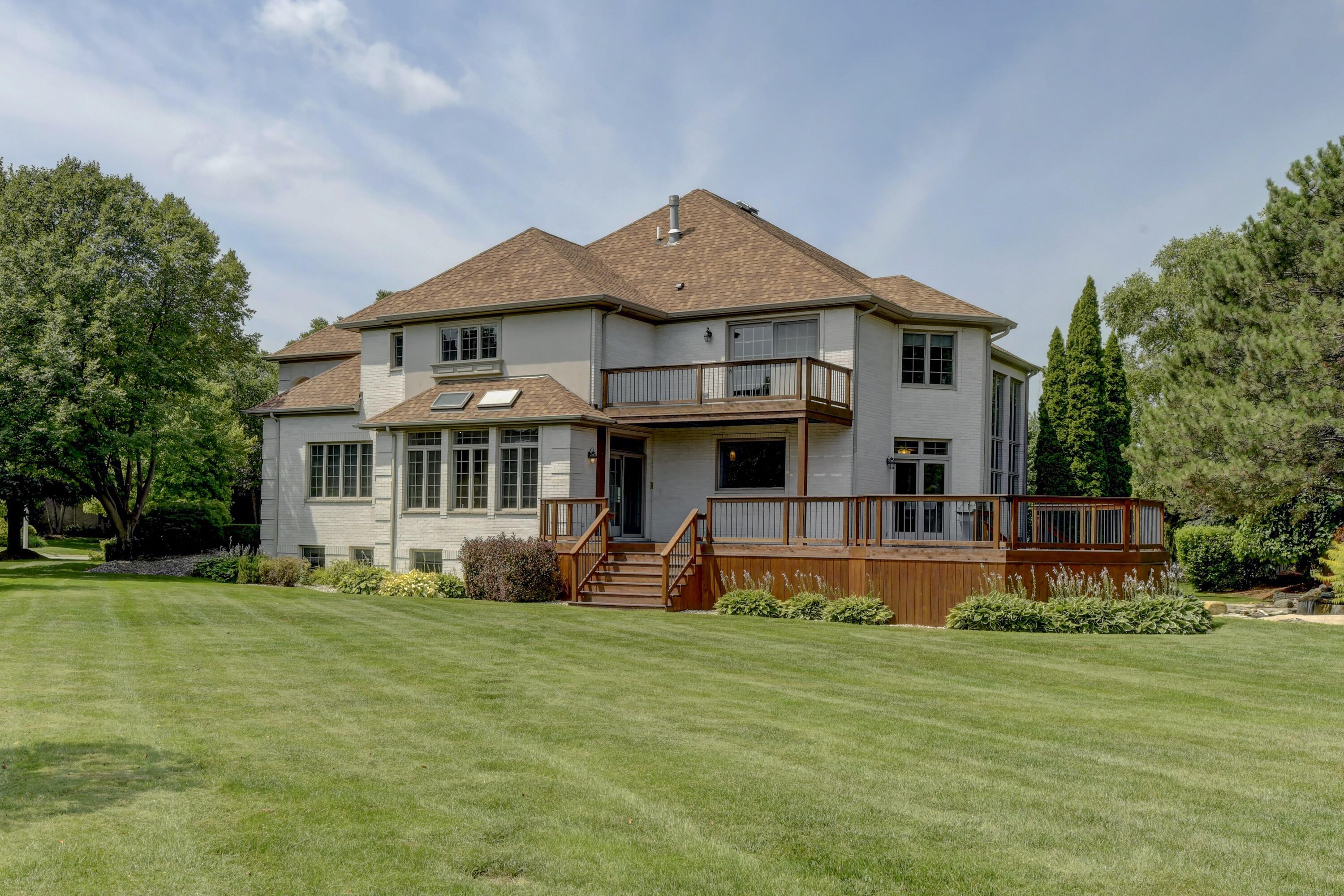 Munster, Indiana, 46321, United States, 7 Bedrooms Bedrooms, ,7 BathroomsBathrooms,Residential,Active,2045685