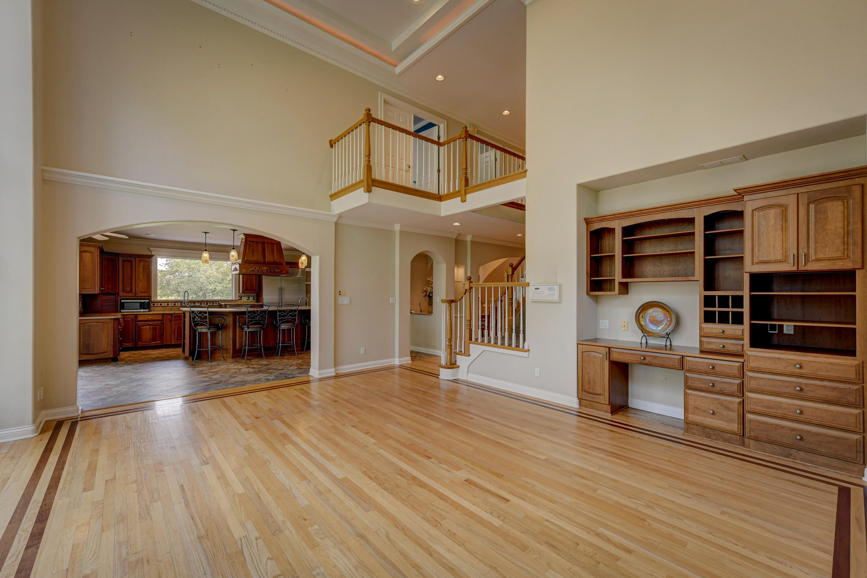 Munster, Indiana, 46321, United States, 7 Bedrooms Bedrooms, ,7 BathroomsBathrooms,Residential,Active,2045685