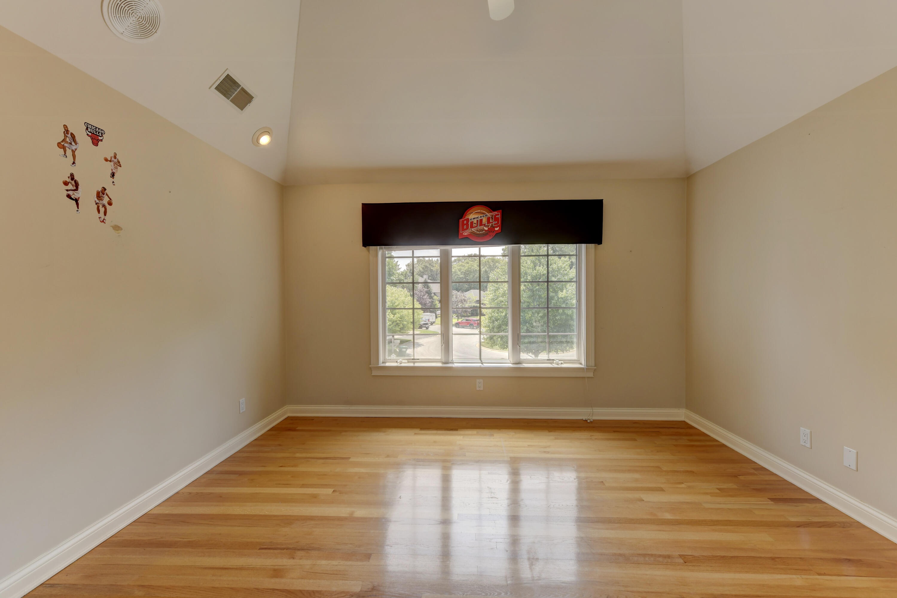 Munster, Indiana, 46321, United States, 7 Bedrooms Bedrooms, ,7 BathroomsBathrooms,Residential,Active,2045685