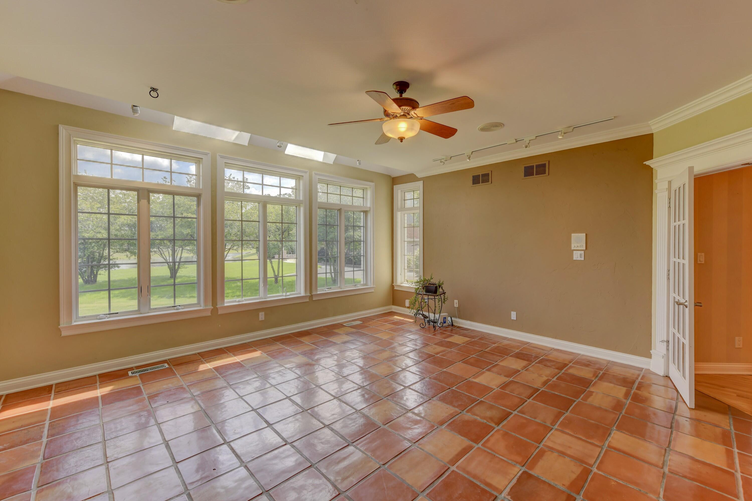 Munster, Indiana, 46321, United States, 7 Bedrooms Bedrooms, ,7 BathroomsBathrooms,Residential,Active,2045685