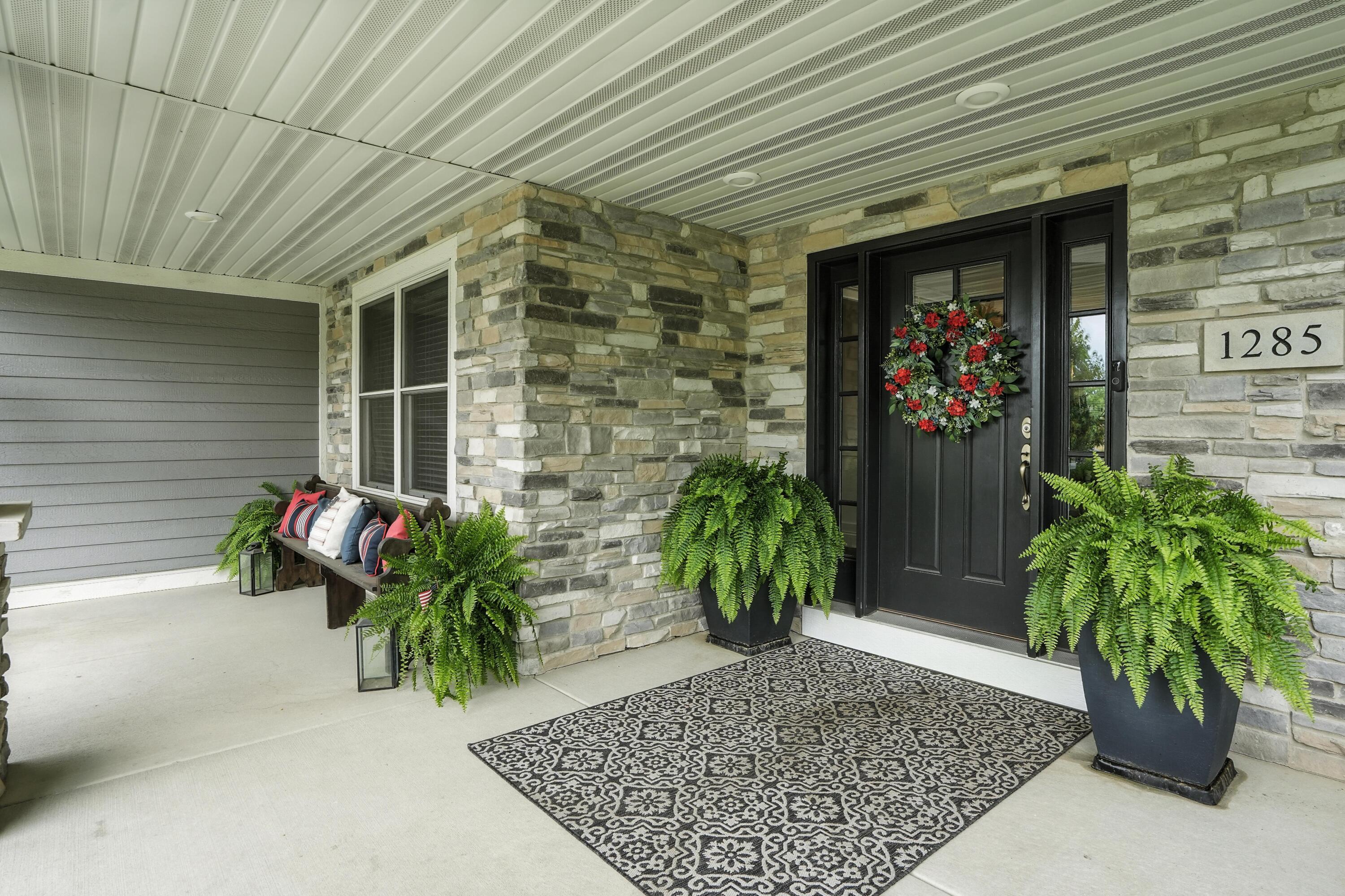 1285 Greenview Place